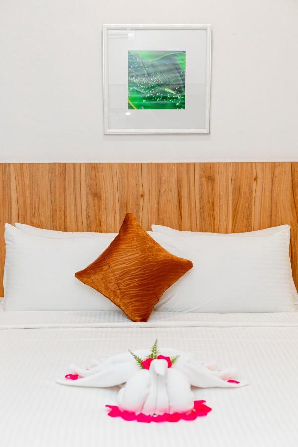 The Villa Langkawi Pantai Cenang  Bagian luar foto